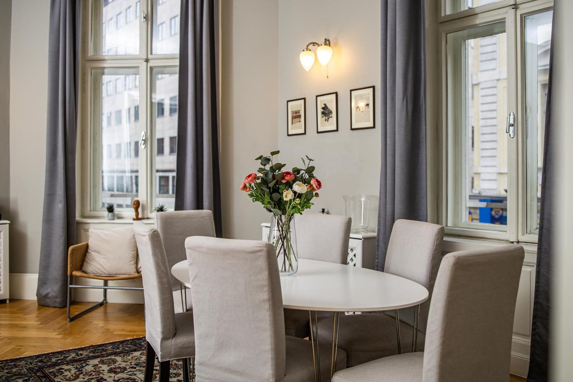 Spacious Victorian Residence By Grand Boulevard Budapest Extérieur photo